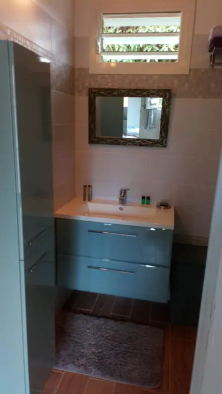 Charmant Bungalow avec Piscine Partagée à Le Gosier - Photo 14
