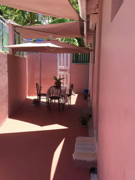 Appartement charmant à Le Gosier avec jardin, 42 m² - Photo 4