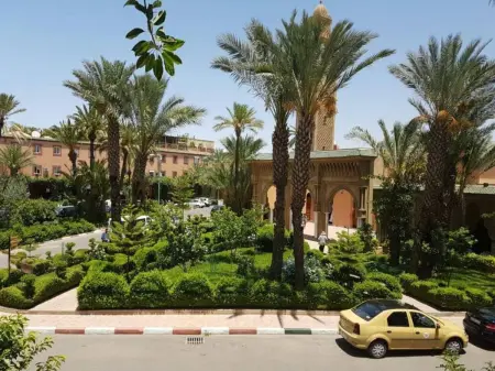 Triplex charmant à Annakhil, Marrakech avec piscine partagée - Photo 10