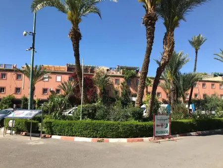 Triplex charmant à Annakhil, Marrakech avec piscine partagée - Photo 77