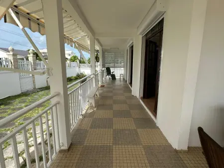 Maison spacieuse à Petit Canal, 104 m², proche sites historiques - Photo 7