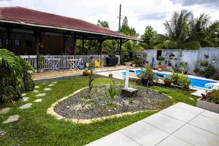 Charmant bungalow à Baie-Mahault avec piscine privée - Photo 15