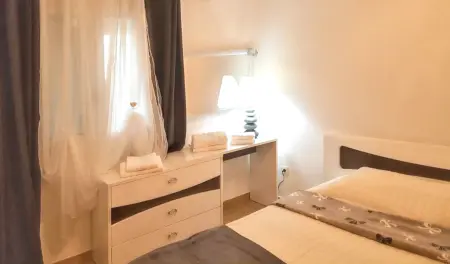 Villa enchanteresse à Saint-Benoît avec piscine privée - Photo 5