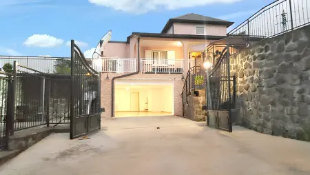 Villa enchanteresse à Saint-Benoît avec piscine privée - Photo 12