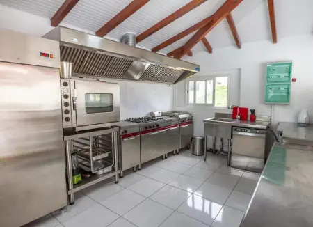 Maison lumineuse avec piscine au Moule, Maison 6 personnes à Le Moule - Photo 11