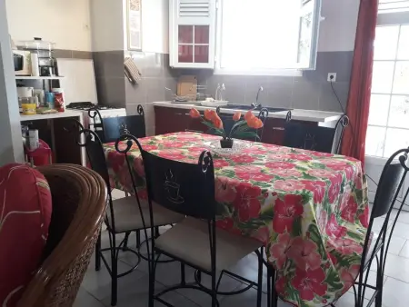 Appartement moderne à Rivière-Pilote avec piscine privée - Photo 7