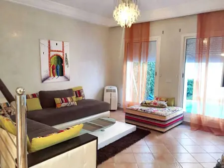Villa élégante à Dar Bouazza avec piscine privée ouverte toute l'année - Photo 4