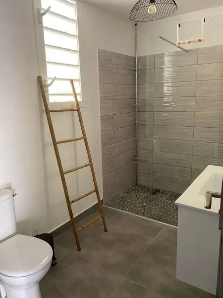 Villa élégante Les Abymes, piscine, Villa 4 personnes à Les Abymes - Photo 11
