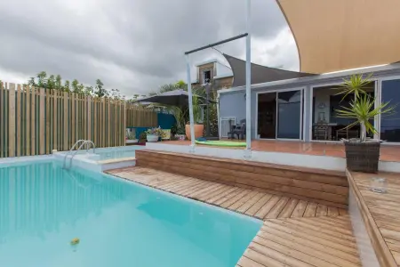 Villa élégante à Saint-Paul avec piscine privée ouverte toute l'année - Photo 1