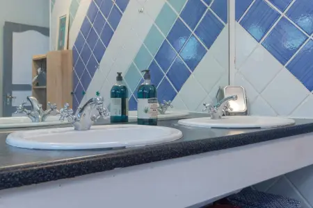 Villa élégante à Saint-Paul avec piscine privée ouverte toute l'année - Photo 12