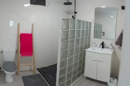 Appartement charmant à Sainte-Luce avec piscine privée - 60 m² - Photo 6