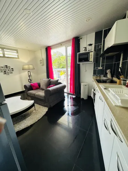 Appartement charmant à Sainte-Rose, 60m² + piscine - Photo 15