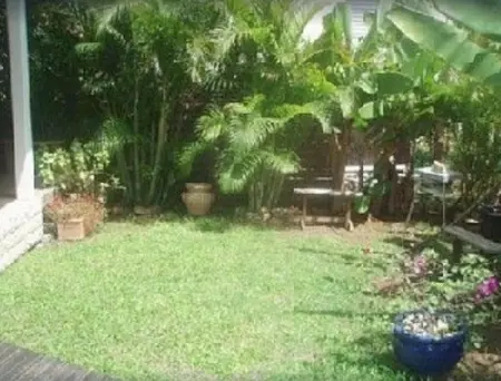 Maison charmante à Saint-Anne avec terrasse et jardin clôturé - Photo 7