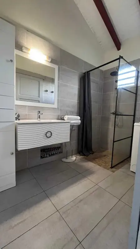 Appartement lumineux avec piscine partagée, Sainte-Anne, 75 m² - Photo 8