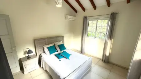 Appartement lumineux avec piscine partagée, Sainte-Anne, 75 m² - Photo 18