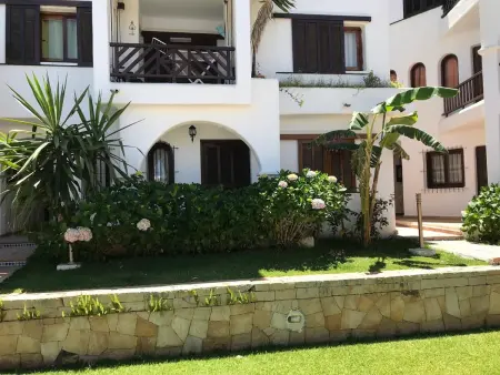 Appartement spacieux avec terrasse à Cabo Negro de 70 m² + Piscine - Photo 1