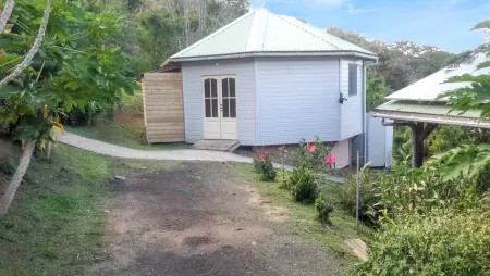 Bungalow charmant au Robert avec piscine partagée - Photo 11