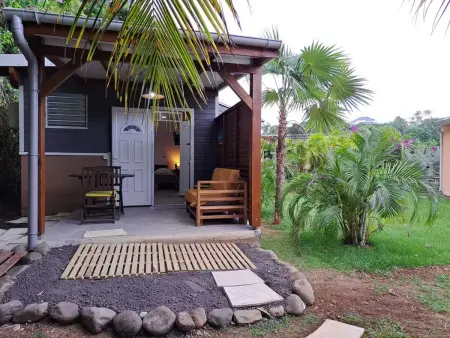 Bungalow cosy avec jardin au Gosier, 40 m², Bungalow 2 personnes à Le Gosier - Photo 2