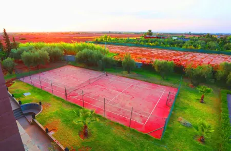 Villa spacieuse avec piscine près de Marrakech, Villa 20 personnes à Centre Commune Ouled Hassoune - Photo 17