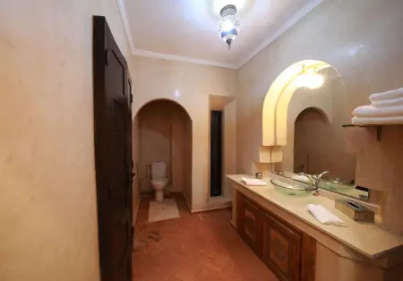 Villa spacieuse avec piscine près de Marrakech, Villa 20 personnes à Centre Commune Ouled Hassoune - Photo 31