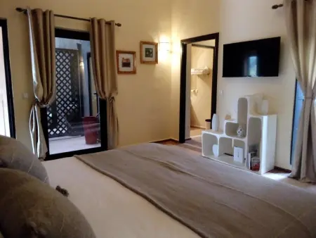 Villa spacieuse avec piscine près de Marrakech, Villa 20 personnes à Centre Commune Ouled Hassoune - Photo 33