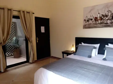 Villa spacieuse avec piscine près de Marrakech, Villa 20 personnes à Centre Commune Ouled Hassoune - Photo 36