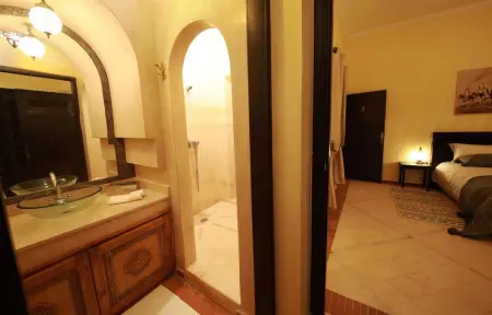 Villa spacieuse avec piscine près de Marrakech, Villa 20 personnes à Centre Commune Ouled Hassoune - Photo 46