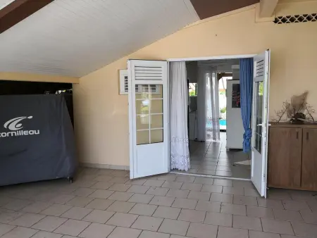 Appartement moderne à Le Lamentin avec piscine partagée - 20m² - Photo 5