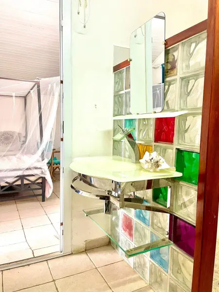 Appartement moderne à Le Lamentin avec piscine partagée - 20m² - Photo 25