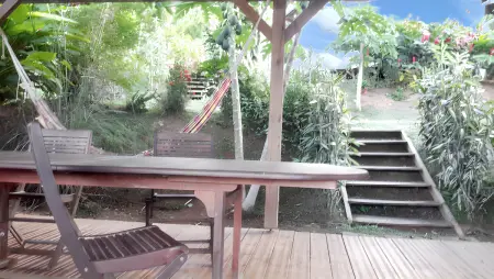 Bungalow charmant avec piscine partagée à Le Robert - Photo 6