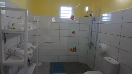 Appartement romantique à Deshaies - 46 m² - spa et piscine - Photo 9