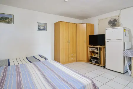 Studio charmant avec vue sur l'océan à Saint Paul, 32 m², terrasse - Photo 3