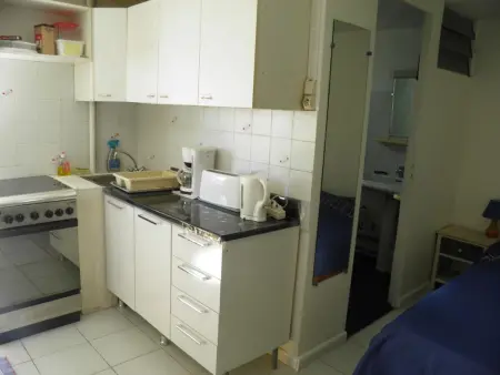 Studio charmant avec vue sur l'océan à Saint Paul, 32 m², terrasse - Photo 4