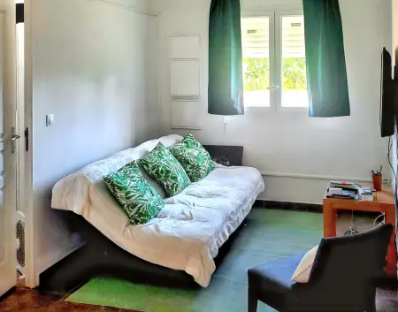 Appartement charmant à Sainte-Rose avec terrasse et jardin – 65 m² - Photo 6