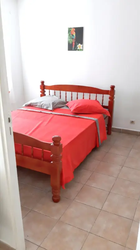 Appartement lumineux aux Abymes, 56 m², terrasse et parking - Photo 3