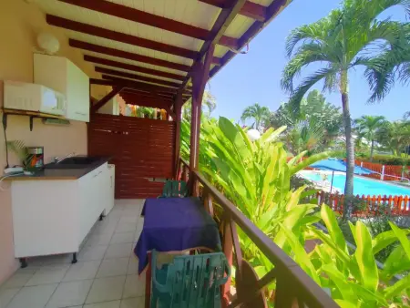 Bungalow charmant à Sainte-Rose, piscine partagée - Photo 11