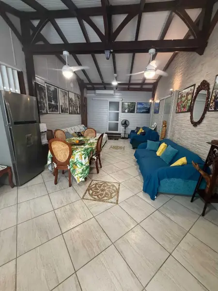 Maison charmante à Fort-de-France avec équipements modernes - Photo 28