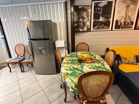 Maison charmante à Fort-de-France avec équipements modernes - Photo 50