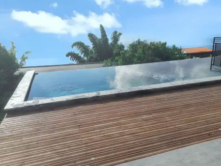 Villa familiale à La Possession avec piscine privée - Photo 2