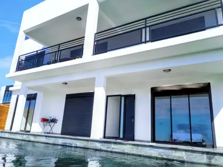 Villa familiale à La Possession avec piscine privée - Photo 9