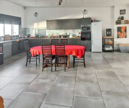 Villa familiale à La Possession avec piscine privée - Photo 16