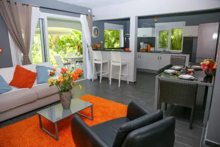 Appartement charmant à Saint François avec piscine partagée - Photo 3