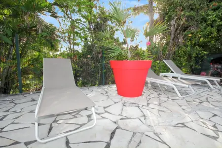 Maison accueillante à Saint-François avec piscine privée. - Photo 7