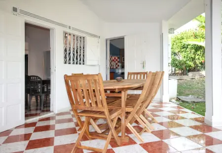 Maison accueillante à Saint-François avec piscine privée. - Photo 8