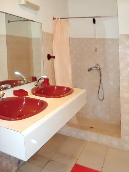Maison spacieuse avec piscine privée à Le François - Photo 11