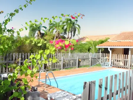 Maison spacieuse avec piscine privée à Le François - Photo 14