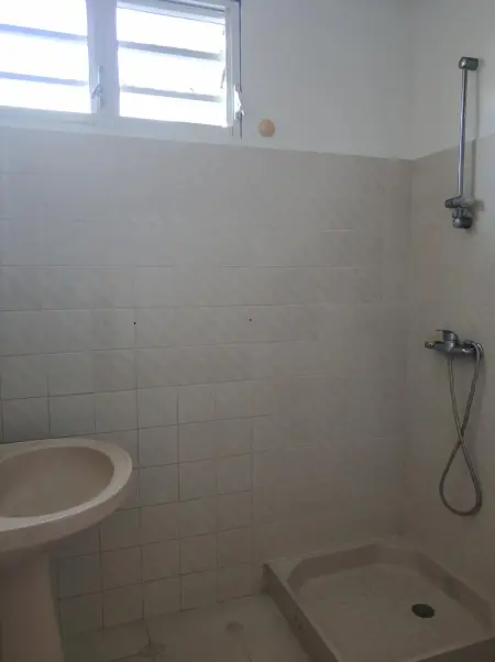 Appartement convivial à Le Lamentin, 60 m², jardin sublime - Photo 5