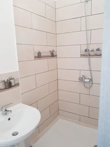 Studio moderne à Baie Mahault 27 m² avec balcon agréable - Photo 4