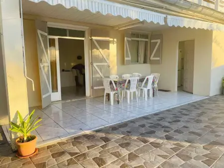 Appartement charmant à Rivière-Pilote avec piscine privée - Photo 4