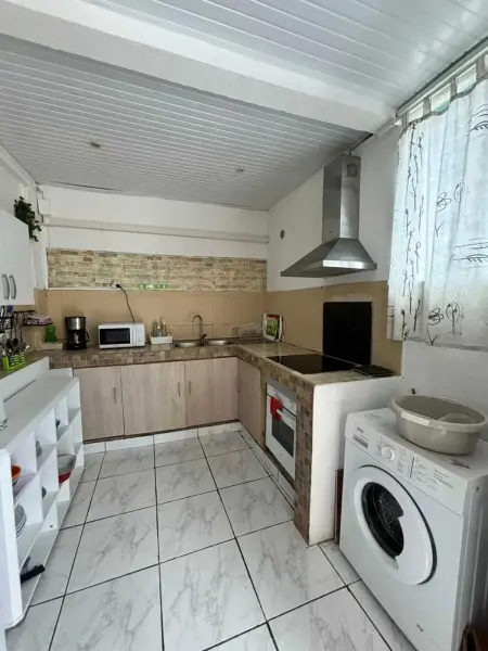 Appartement charmant à Rivière-Pilote avec piscine privée - Photo 8